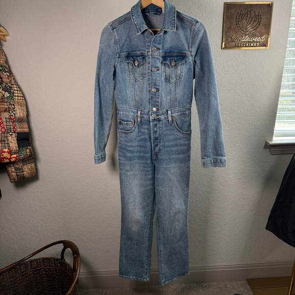 Levis Womens Denim Jumpsuit Medium Wash Long Sleeve Button Front XS 81862-0000 - Picture 10 of 13